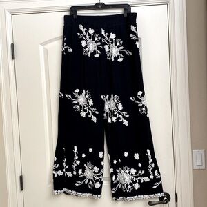 Liv Los Angeles Wide leg Beach pants Womens XL Embroidered Boho Artsy  Black
